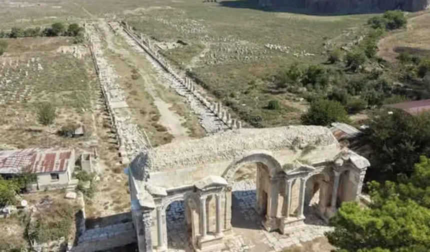 Kozan'da Binlerce Yıllık Tarih: Anavarza Antik Kenti