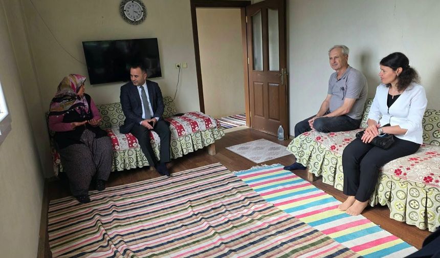 Bahçe Kaymakamı Çelik’ten Dünya Yaşlılar Günü Ziyareti