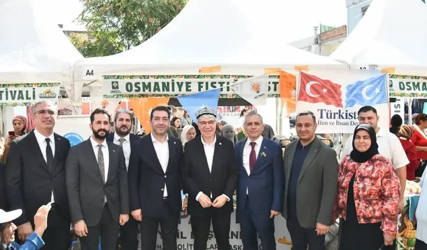 FıstıkFest'te Milletvekili Gülsoy  Stantları Ziyaret Etti