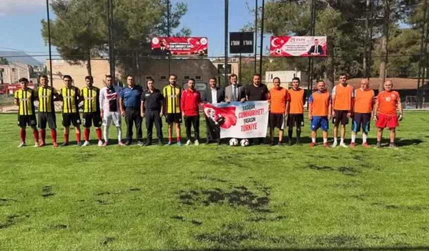 Osmaniye Hasanbeyli'de Cumhuriyet Kupası Futbol Turnuvası Başladı