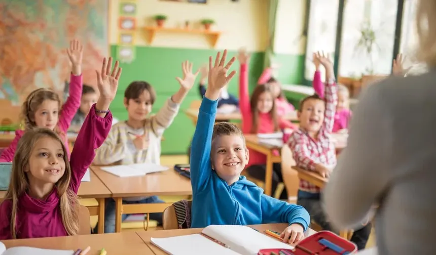 İlkokullarda İki Farklı Öğretmen Modeli Gündemde