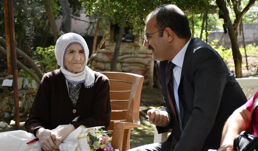 Kadirli Kaymakamı Erdinç Dolu’dan Büyüklerimize Ziyaret