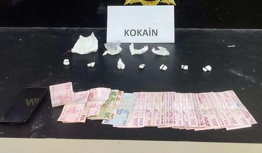 Mersin'de uyuşturucu operasyonunda yakalanan 3 zanlı tutuklandı