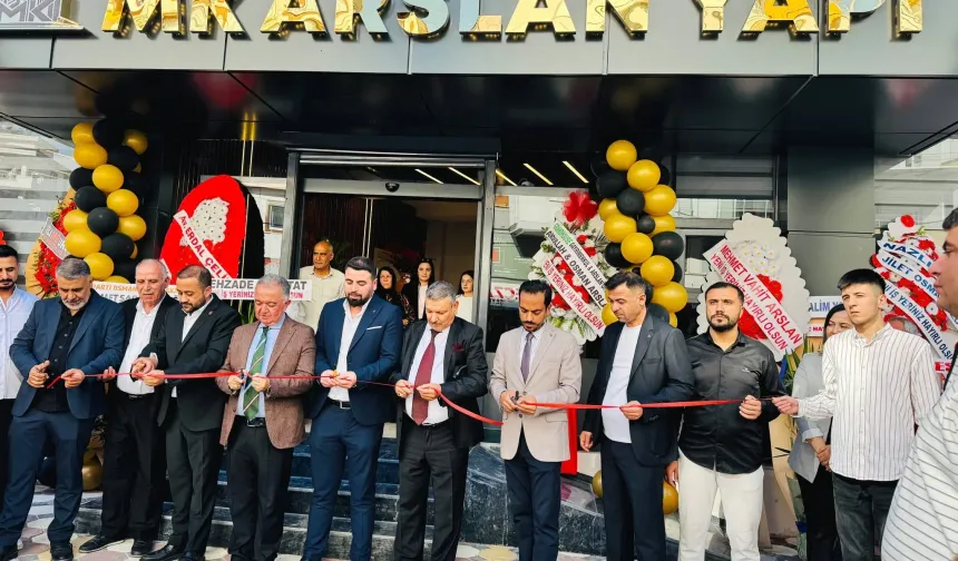 MÜSİAD Osmaniye Temsilcisi Velipaşaoğlu, İş Yeri Açılışına Katıldı