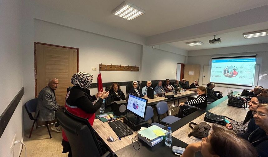 Osmaniye’de Tazelenme Üniversitesi’ne Sosyal Hizmet Semineri
