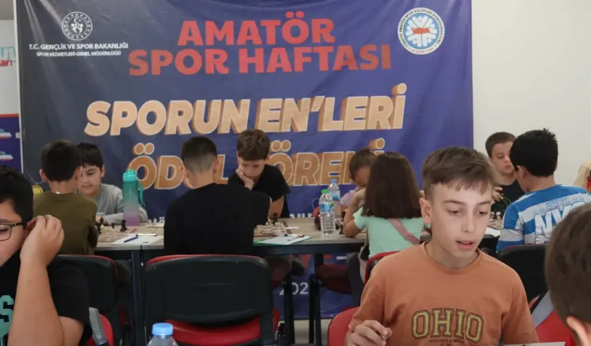 Osmaniye'de Satranç Heyecanı Başladı 43 Sporcu Yarışıyor
