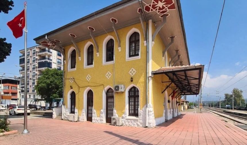 Toprakkale Tren İstasyonu 114 Yıllık Tarihiyle Ayakta