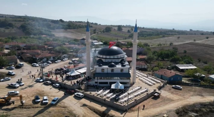 İnegöl'ün Akbaşlar Mahallesinde Yeni Ertuğrulgazi Camisi İbadete Açıldı ...
