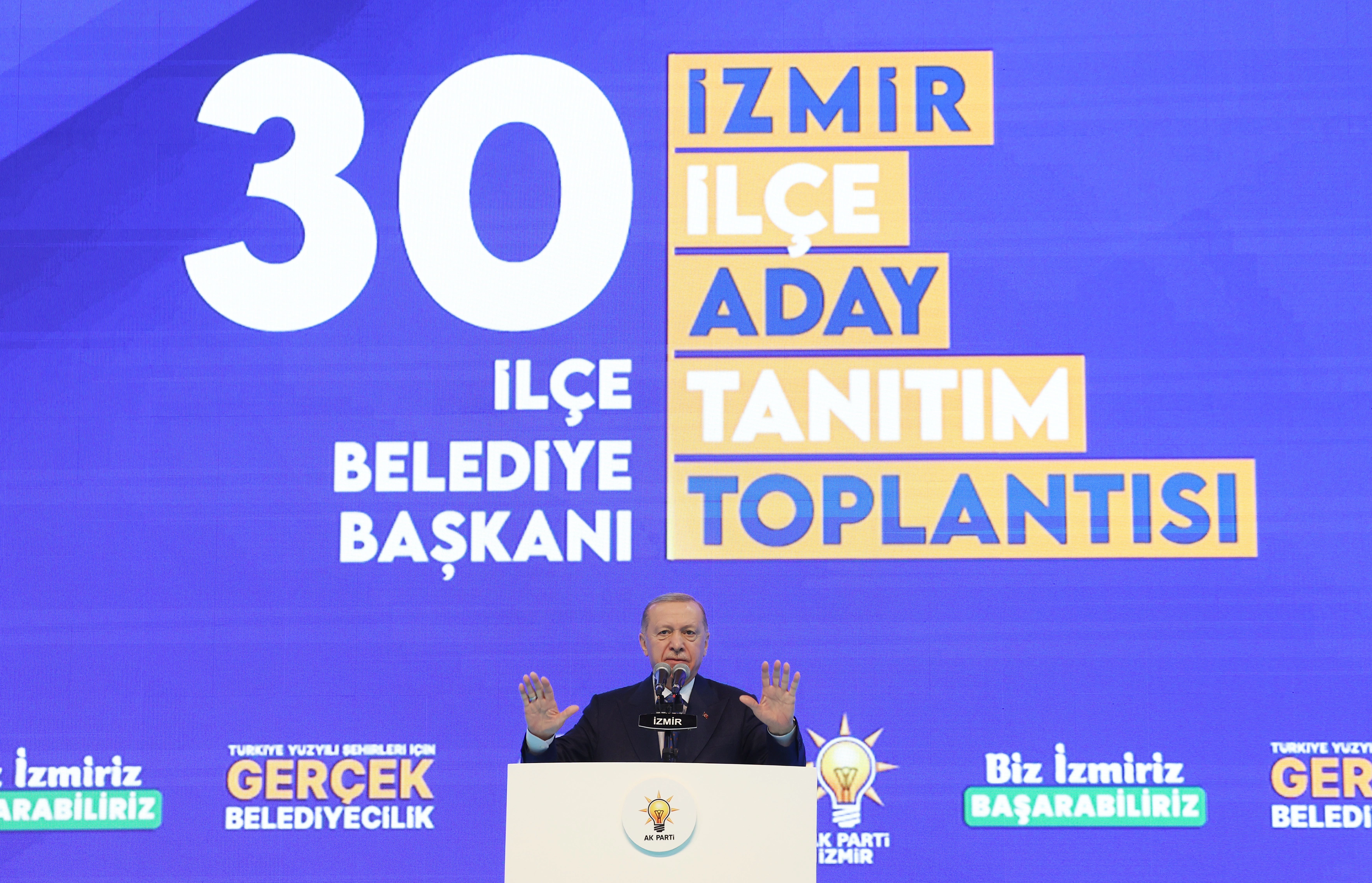 Aa 20240127 33545068 33545066 Ak Parti Izmir Ilce Belediye Baskan Adaylari Tanitim Toplantisi