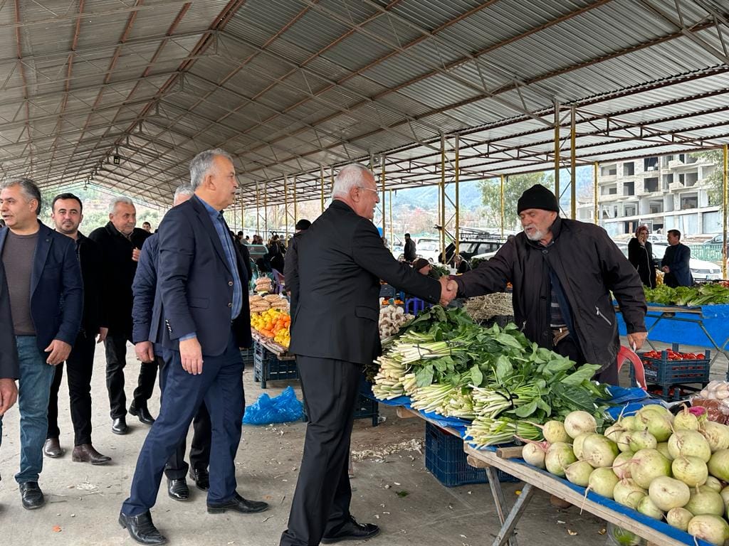 İyi Parti Adayı Namlı, Düziçi Esnafının Görüş Ve Taleplerini Dinliyor (2)
