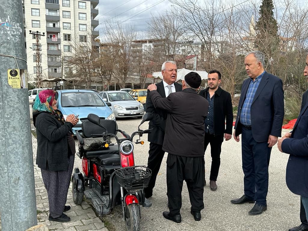 İyi Parti Adayı Namlı, Düziçi Esnafının Görüş Ve Taleplerini Dinliyor (6)