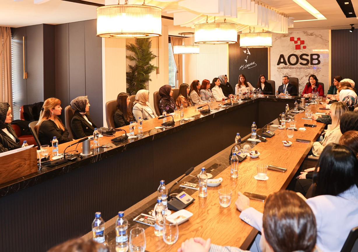 Adana Büyükşehir Belediye Başkan Adayı Kocaispir, Aosb'de Kadın Sanayicilerle Buluştu (1)