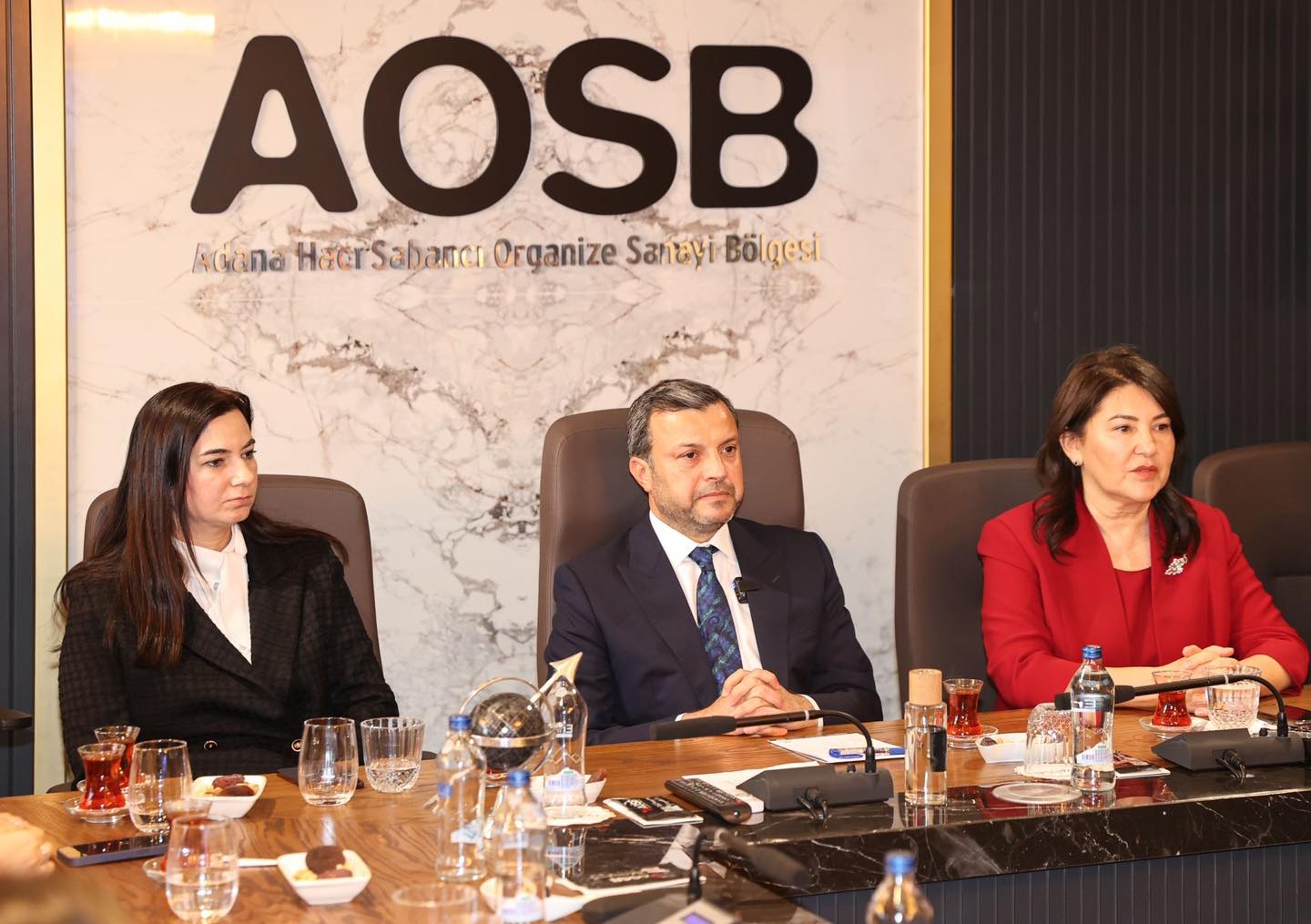 Adana Büyükşehir Belediye Başkan Adayı Kocaispir, Aosb'de Kadın Sanayicilerle Buluştu (2)