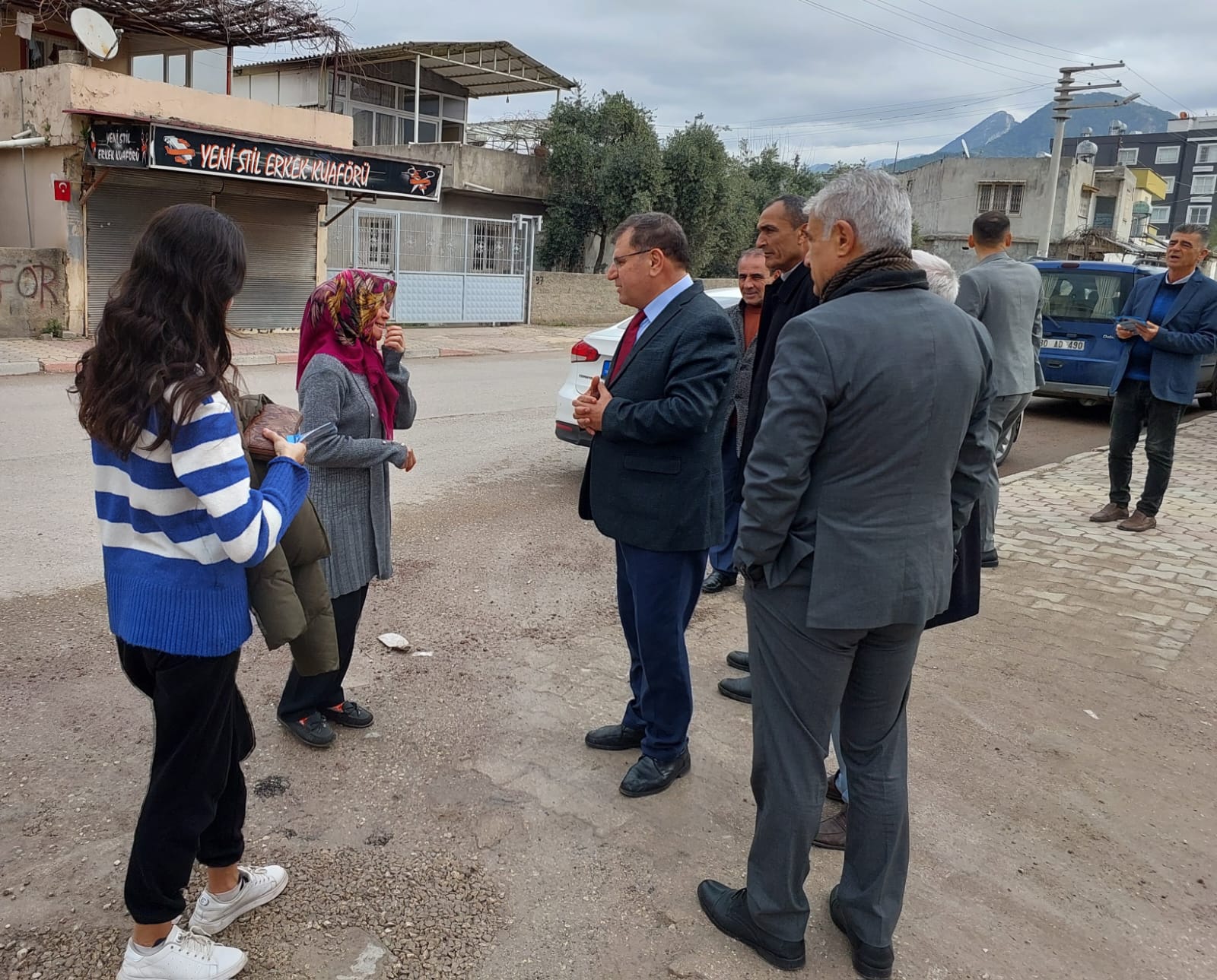 Demokrat Parti Osmaniye Belediye Başkan Adayı Haydar Aktürk, Gebeli Mahallesi'nde Vatandaşlarla Buluştu (13)