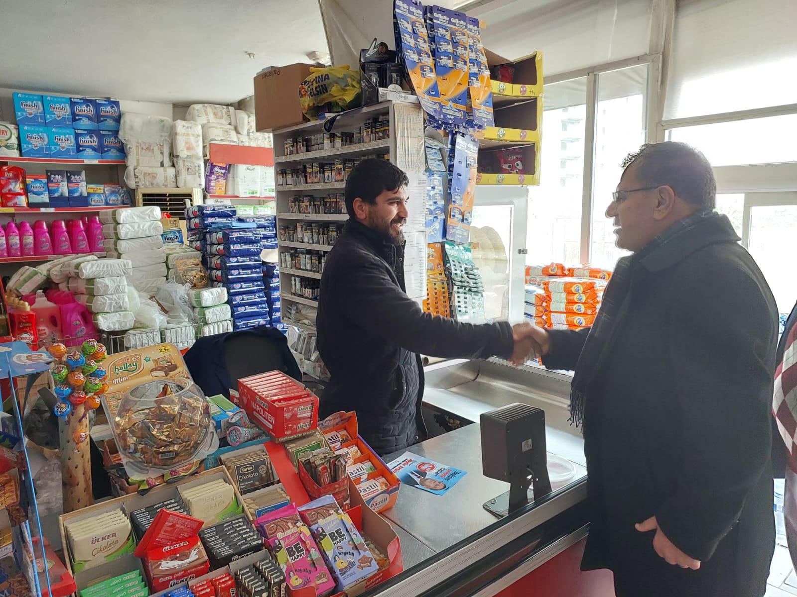 Demokrat Parti Osmaniye Belediye Başkan Adayı Haydar Aktürk, Gebeli Mahallesi'nde Vatandaşlarla Buluştu (6)