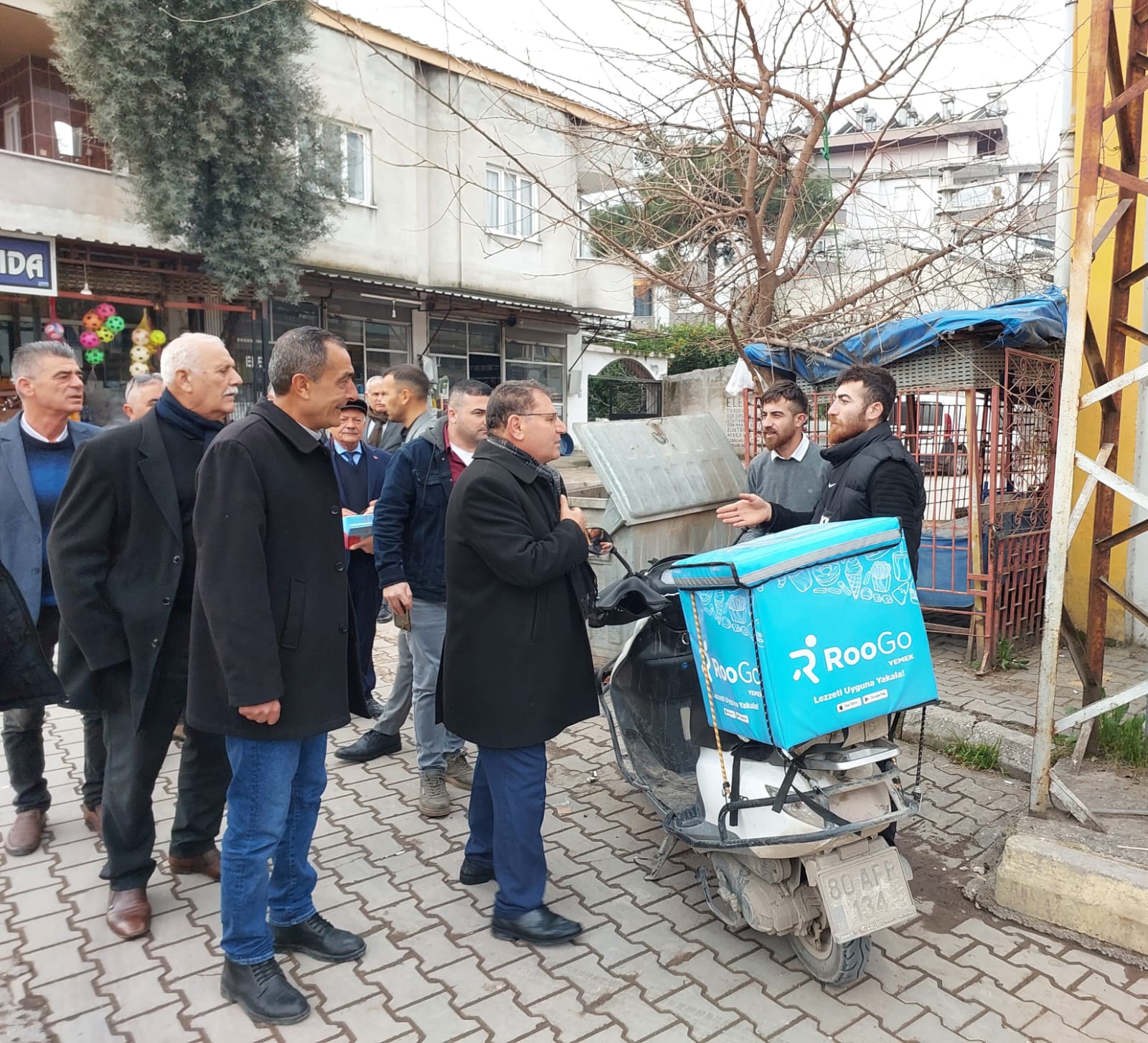Demokrat Parti Osmaniye Belediye Başkan Adayı Haydar Aktürk, Gebeli Mahallesi'nde Vatandaşlarla Buluştu (8)