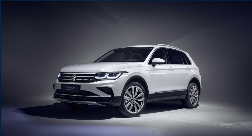 Yenilenen Volkswagen Golf Mart 2024 Fiyatları Belli Oldu