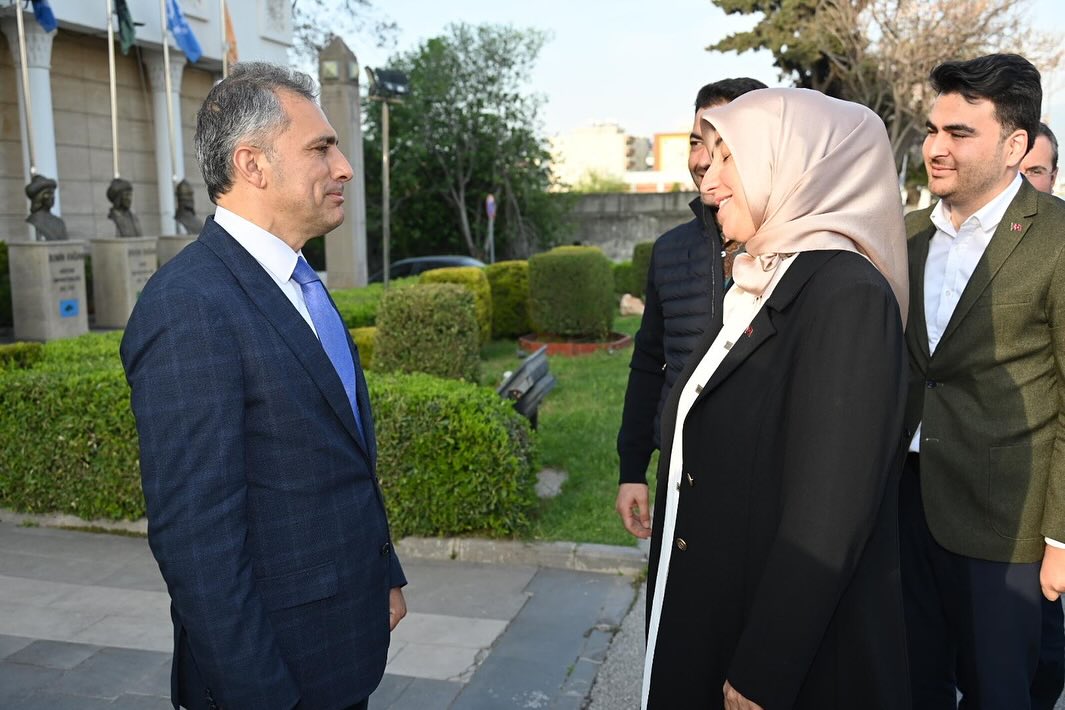 Ak Parti Heyeti, Osmaniye Belediye Başkanı İbrahim Çenet'i Ziyaret Etti (2)