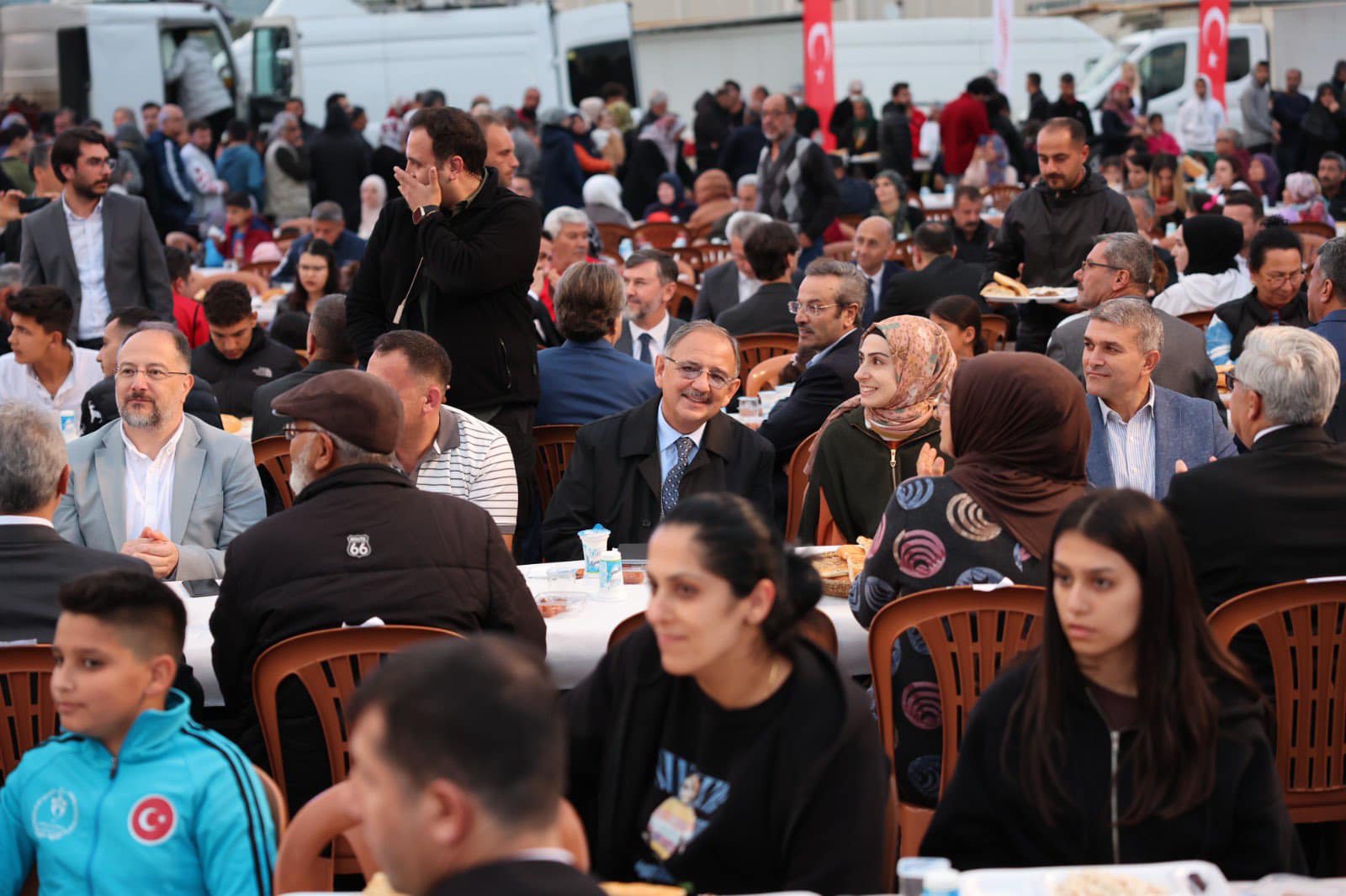 Ak Parti Milletvekili Gülsoy, Hatay'da İftar Programında Vatandaşlarla Bir Araya Geldi (1)