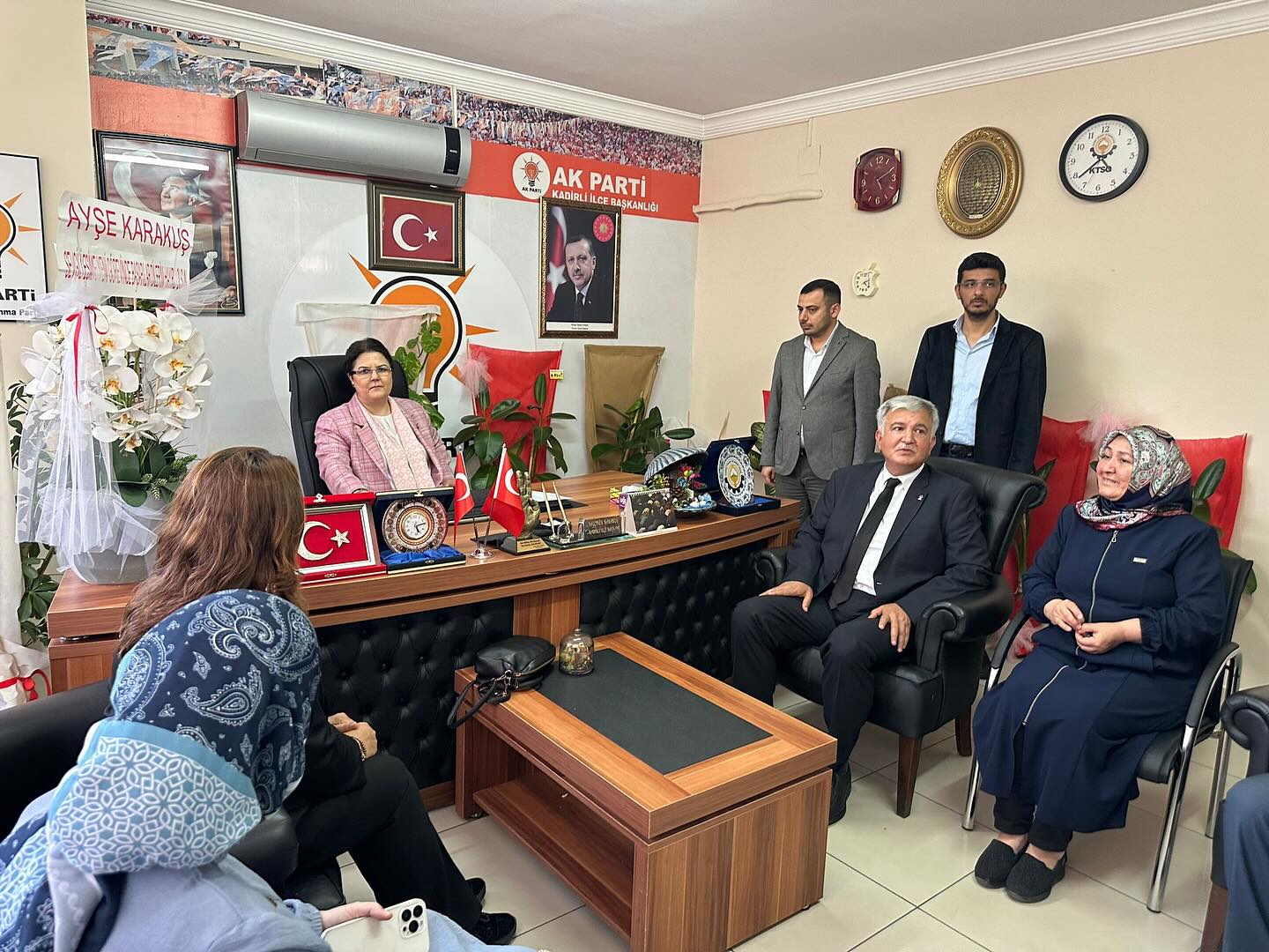 Ak Parti Osmaniye Milletvekili Derya Yanık, Memleketi Kadirli'de Bayramlaşma Programına Katıldı (2)