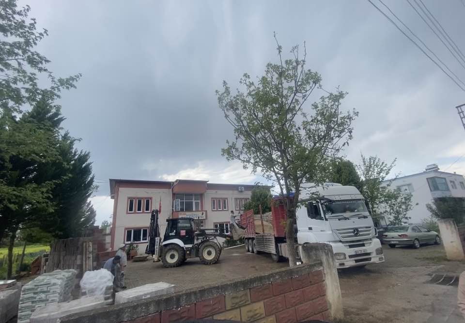 Böcekli Belediye Başkanı İbrahim Çerçi, Belediye Binasının Yenilenmesi İçin Kararlı (4)