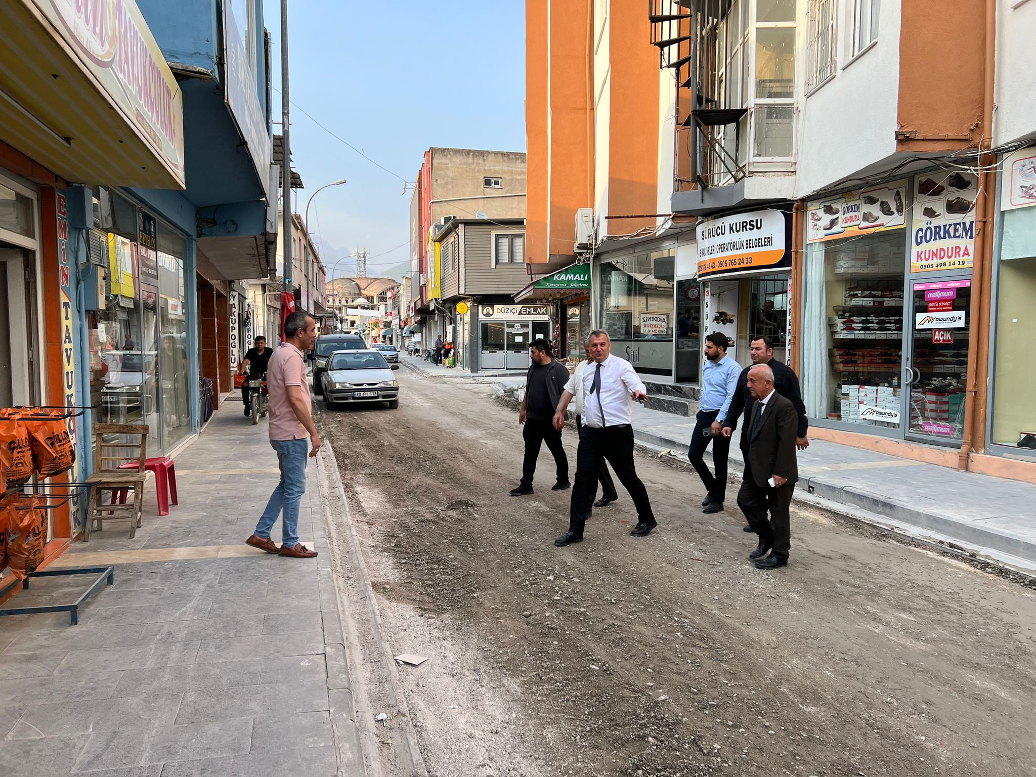 Düziçi Belediye Başkanı Mustafa İba, Esnaf Ziyareti Ve Yol Çalışması İçin Özür Diledi (3)