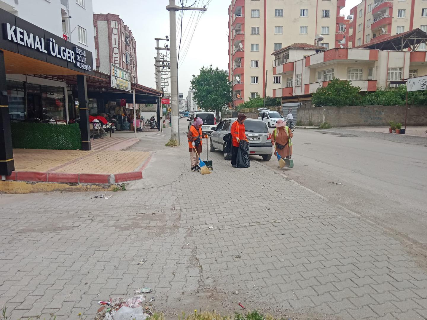Osmaniye Belediyesi, Mehmet Akif Ersoy Mahallesinde Temizlik Çalışmalarını Sürdürüyor (4)