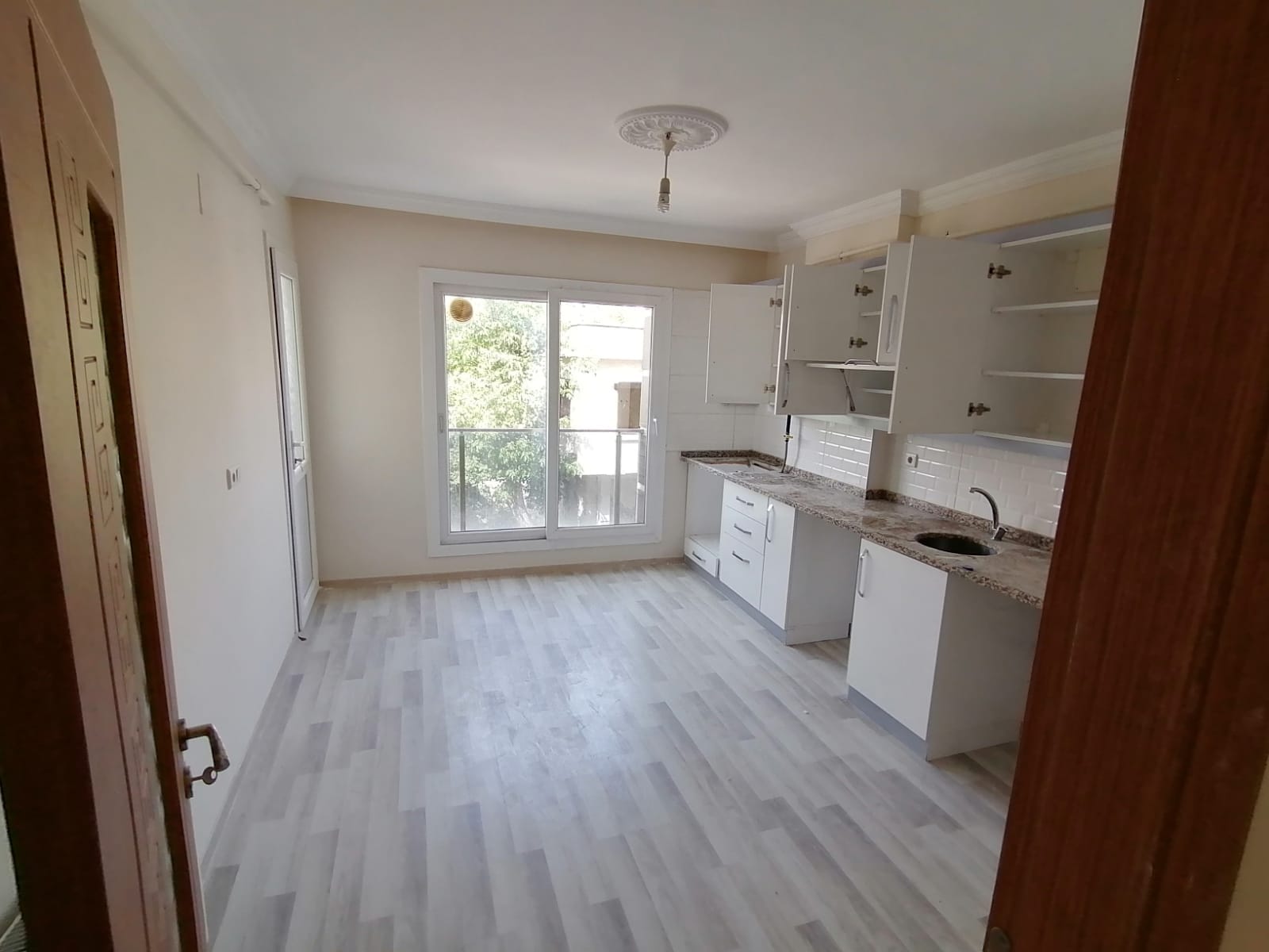 Osmaniye'de Alibeyli Mahallesinde Satılık 3+1 Daire! (11)