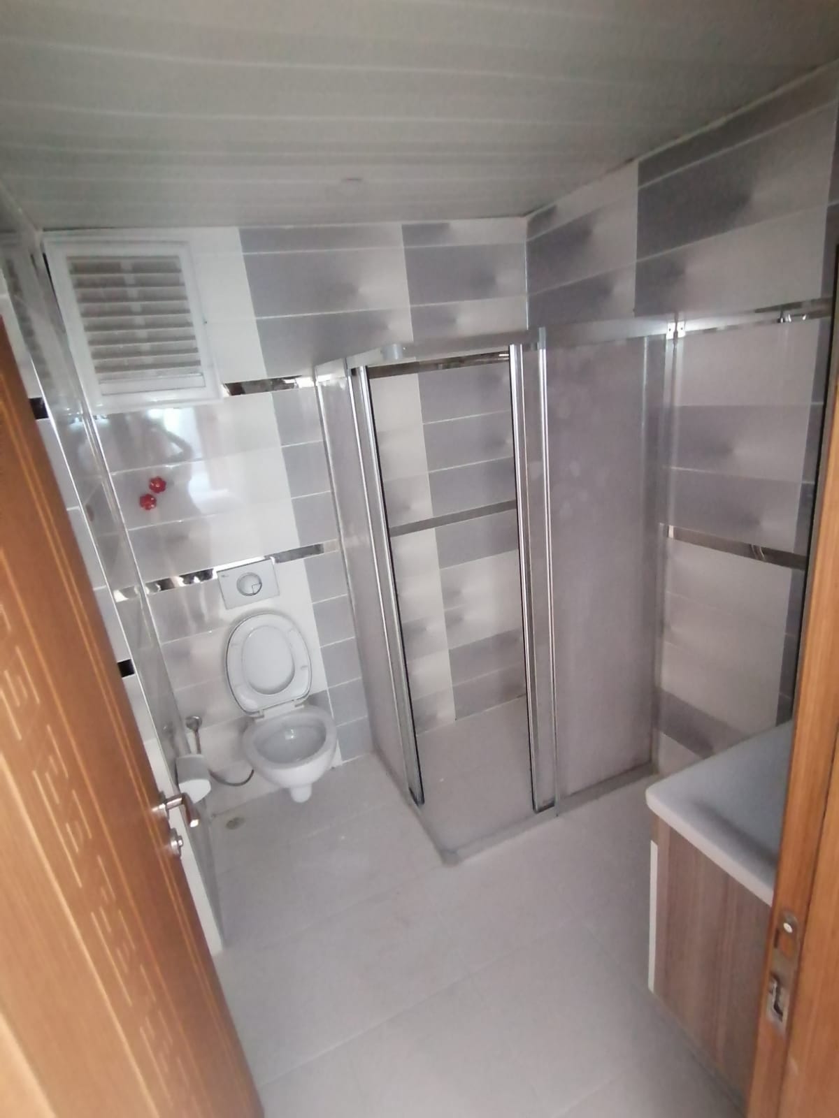 Osmaniye'de Alibeyli Mahallesinde Satılık 3+1 Daire! (5)