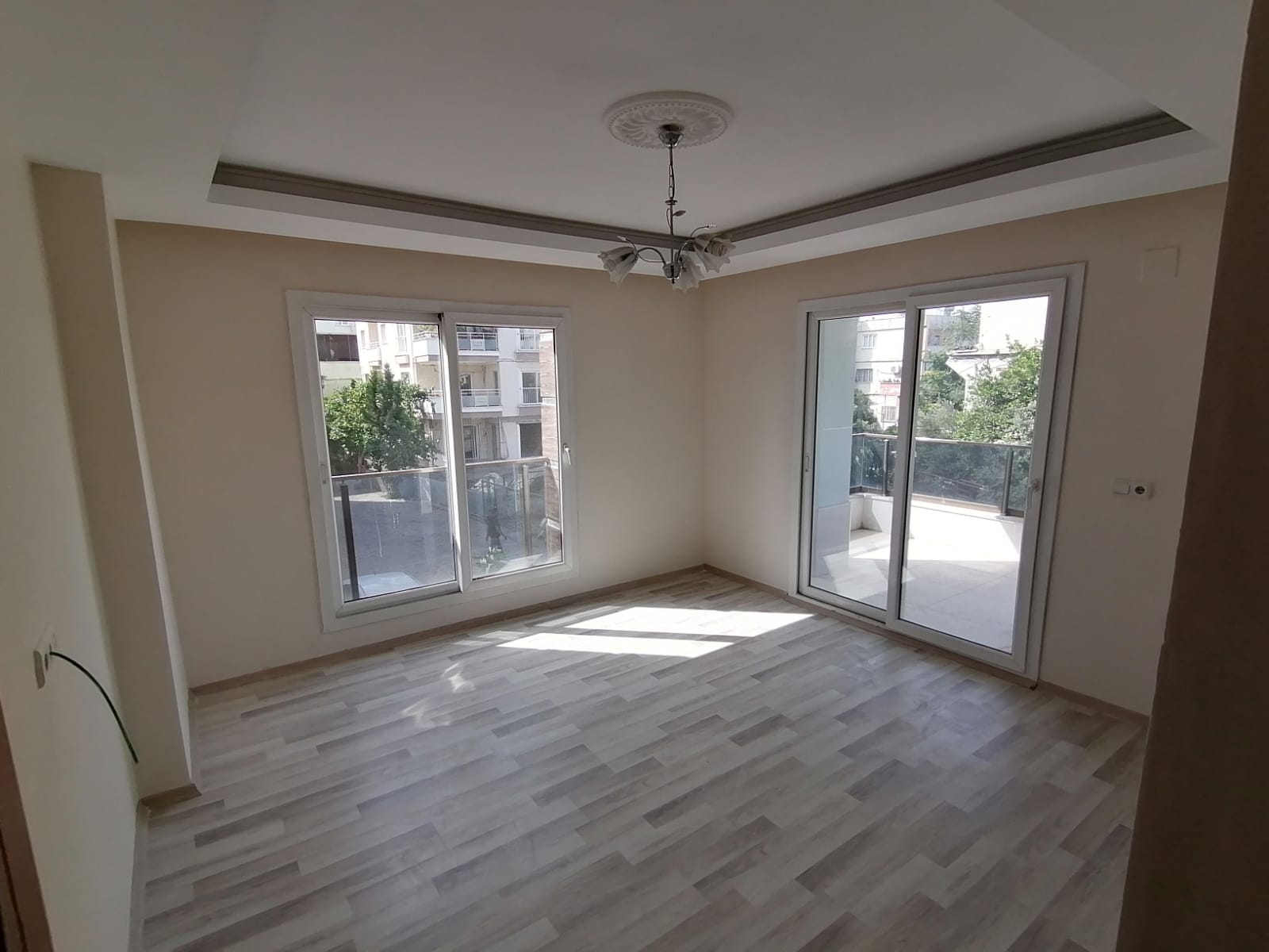 Osmaniye'de Alibeyli Mahallesinde Satılık 3+1 Daire! (8)