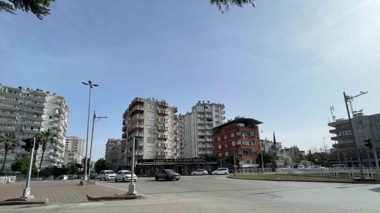 Adana’da Esnaf ’Ölüm’ Kavşağına Çözüm Istiyor