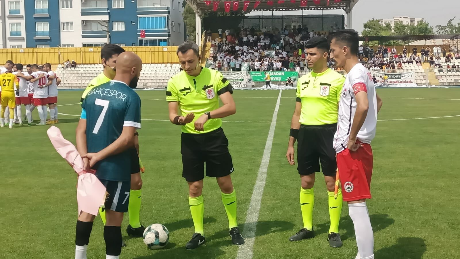 Osmaniye Bölgesel Amatör Lig Baraj Maçı Başladı Bahçespor Toprakkale Gençler Birliği (2)