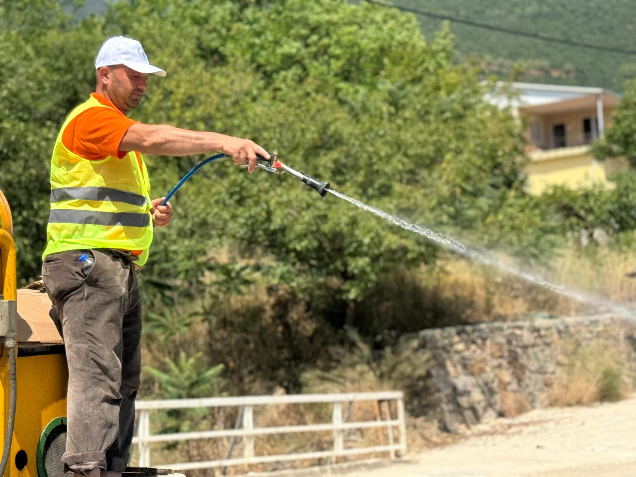 Bahçe İlçesinde Kurban Bayramı Sonrası Temizlik Ve İlaçlama Çalışmaları Başladı  (3)