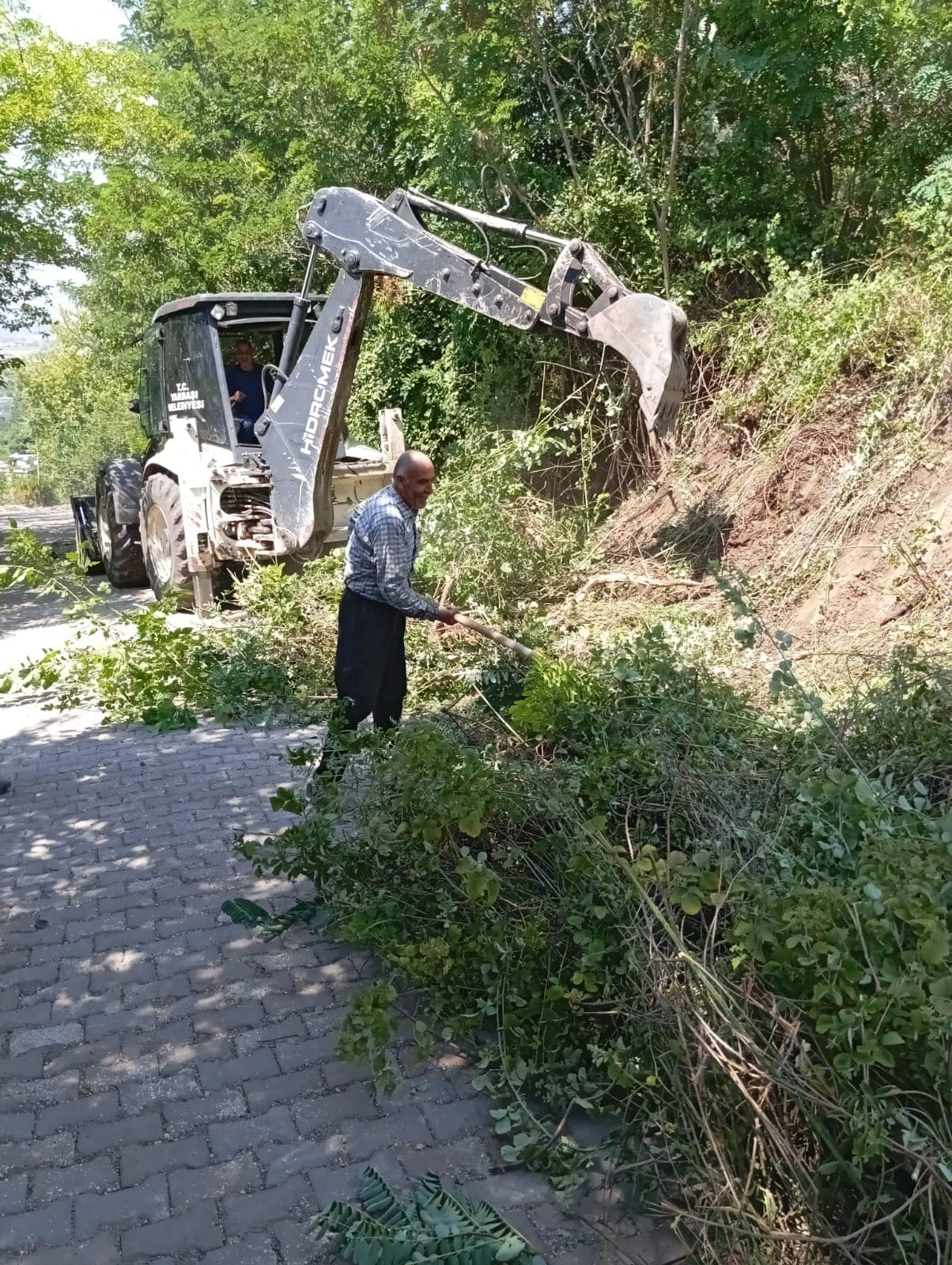 Yarbaşı’nda Altyapı Hamlesi Başkan Aksoy’dan Büyük İyileştirme Çalışmaları (3)