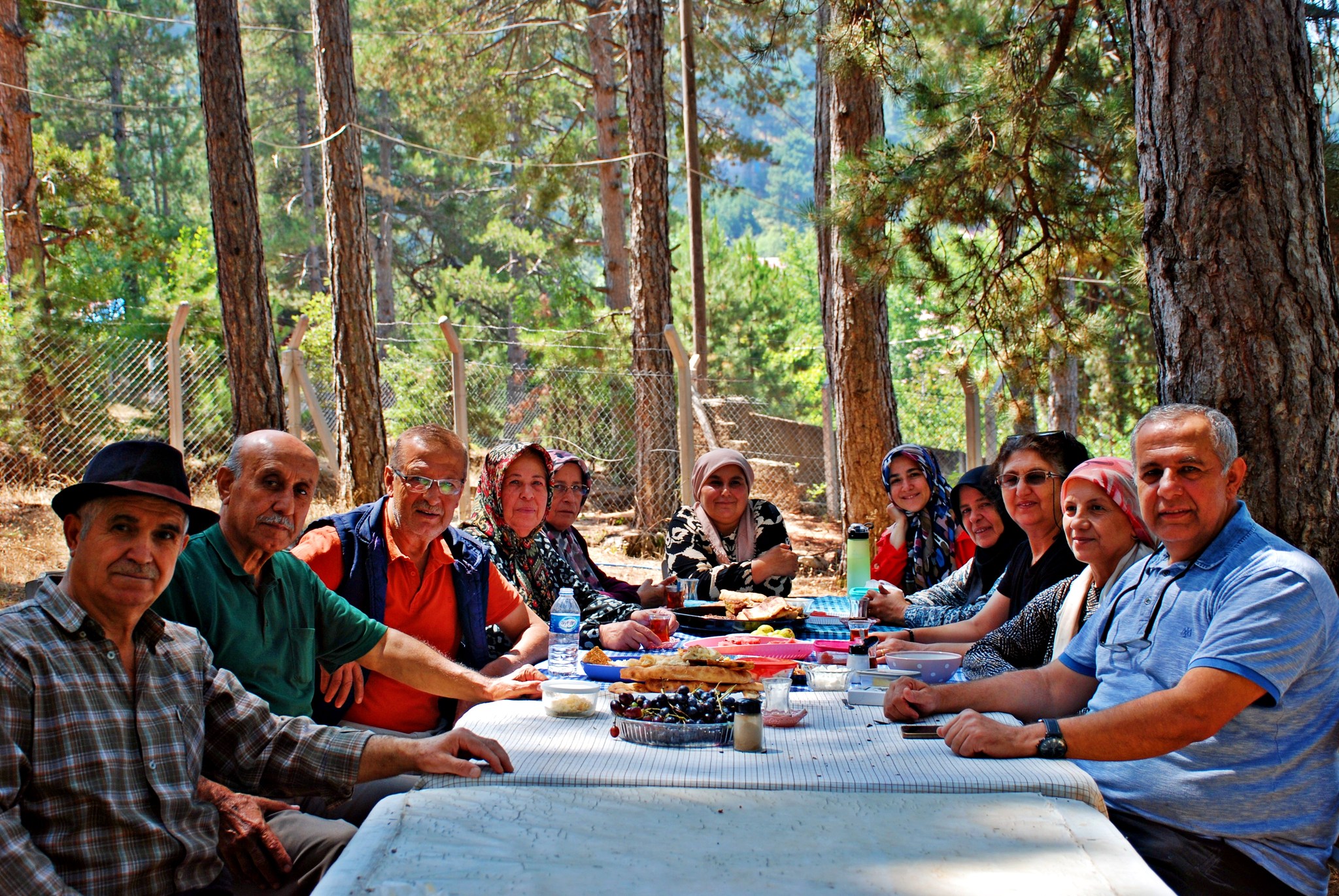 Dervişpınarı Yaylası'nda Ailelerle Keyifli Kahvaltı (1)