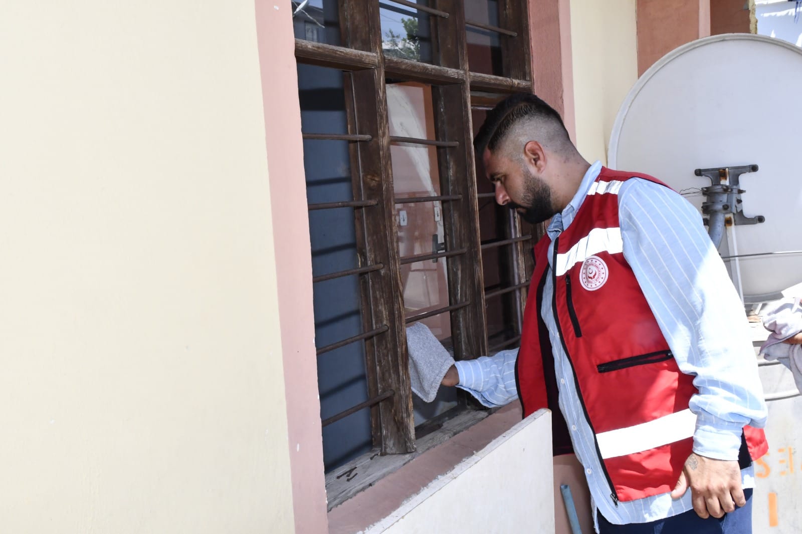 Kadirli Kaymakamı Erdinç Dolu'dan  Vefa Projesi Ziyareti (5)