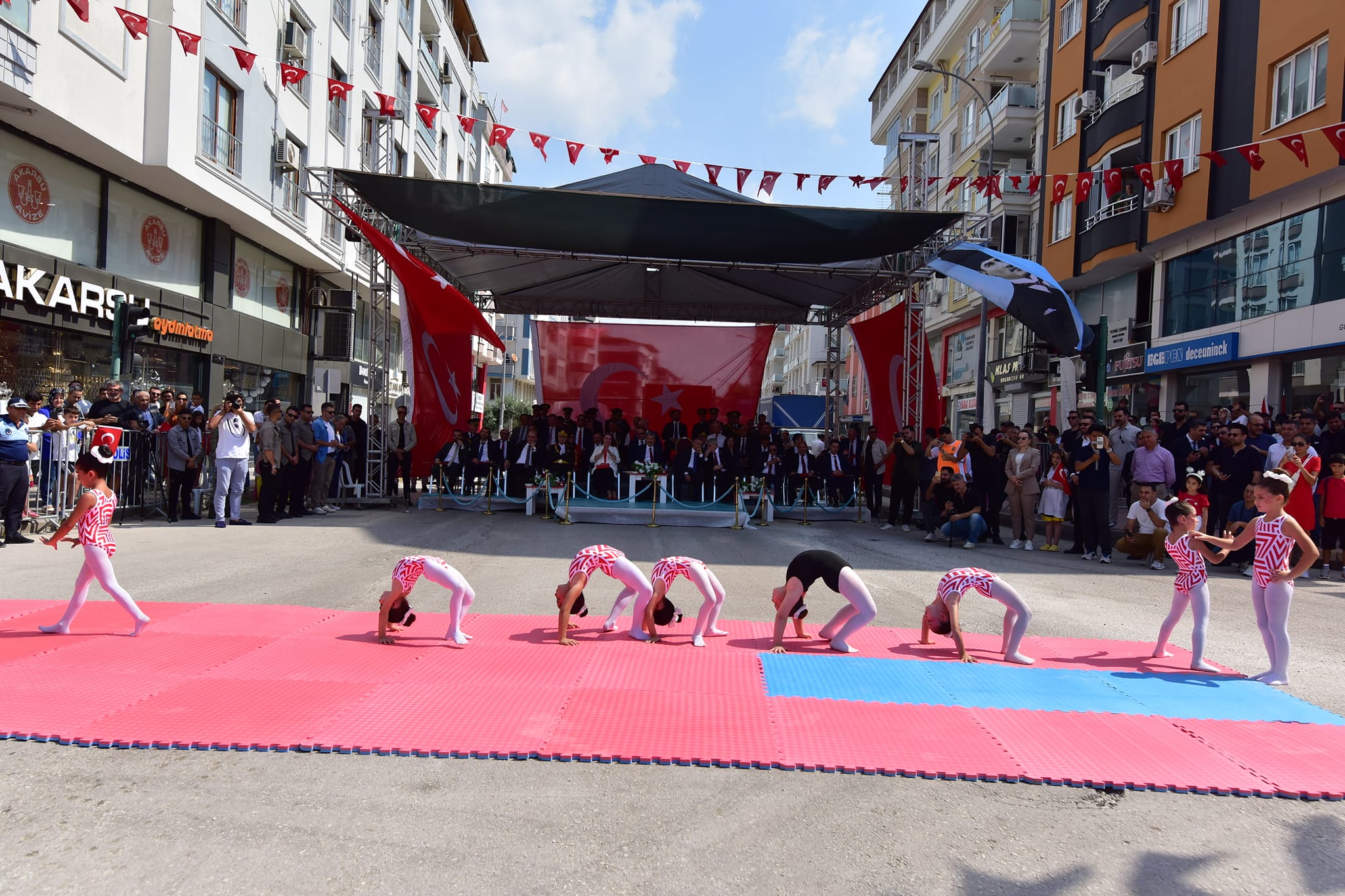 Osmaniye’de Miniklerin Performansları Göz Doldurdu (5)