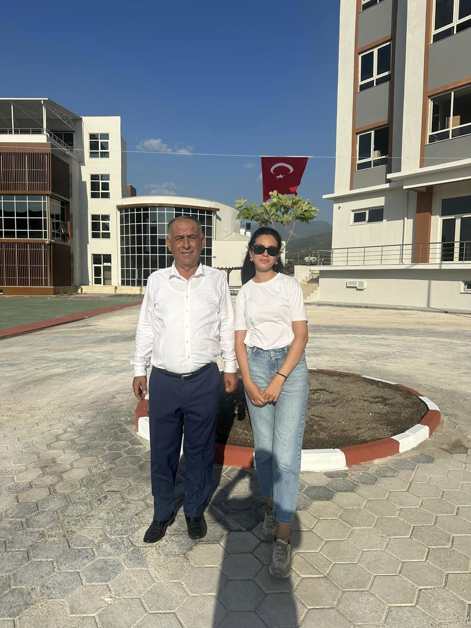 Yeğen İnşaat'tan Yeni Bir Başarı Devlet Bahçeli Fen Lisesi Ve Spor Kompleksi Tamamlandı (9)