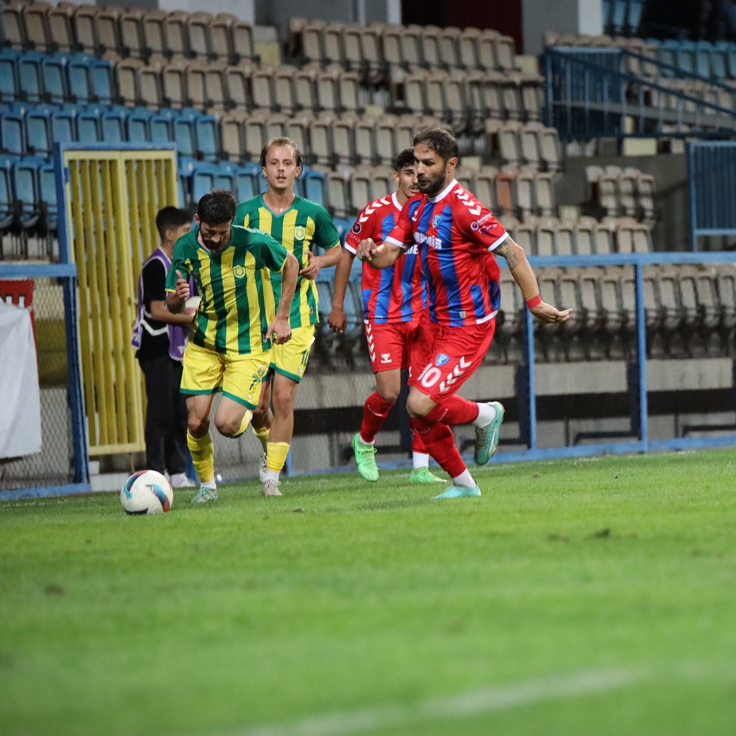 Karabük İdman Yurdu, Osmaniyespor Fk’yı 1 Mağlup Etti (2)