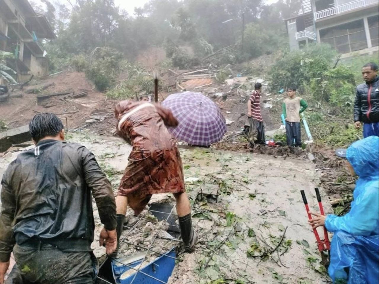 Yagi Tayfunu Uzak Doğu'yu Vurdu (2)