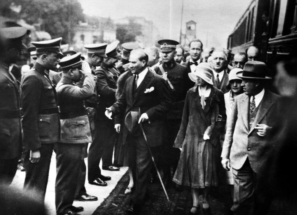 Cumhuriyet’in 101. Yılı Atatürk (2)