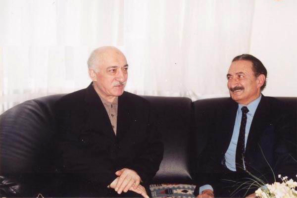 Ecevit Fethullah Gulen Iliskisi 1145178