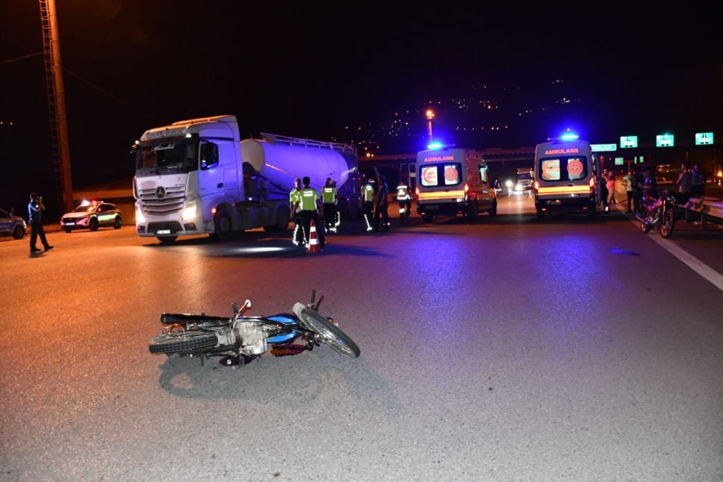 Payas'ta Trafik Uygulaması Sırasında Motosiklet Kazası (2)