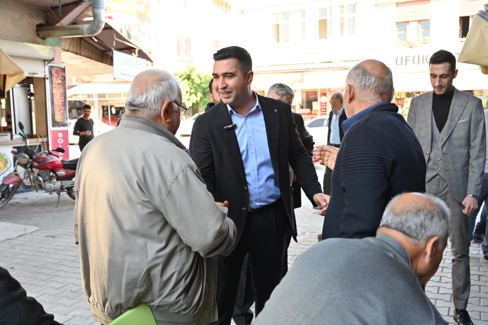 Başkan Olcar’dan Andırın Caddesi’nde Esnaf Ziyareti (2)