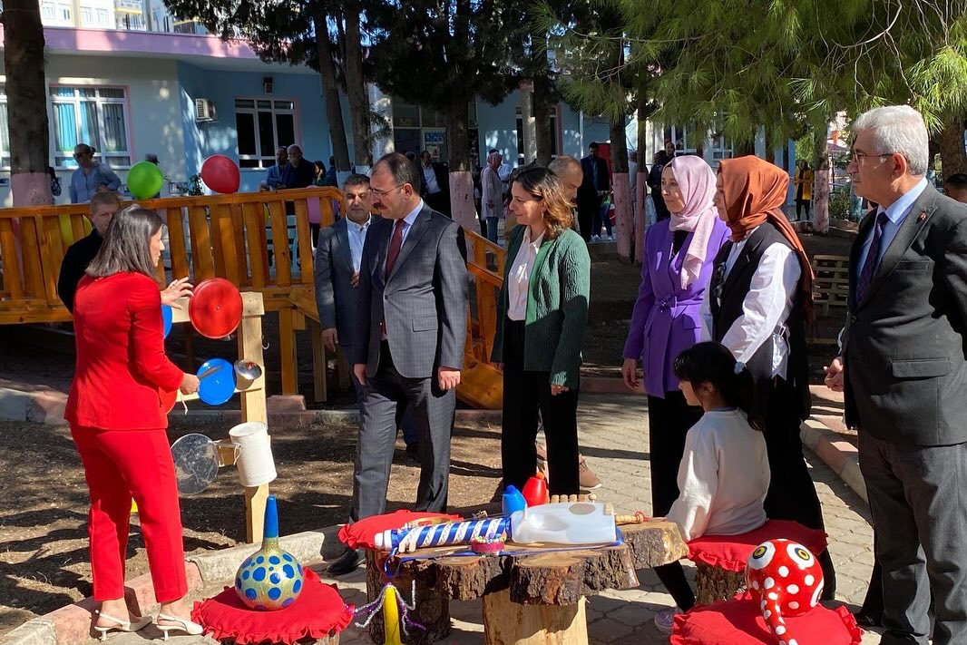 Kadirli’de Açık Hava Sınıfı Projesi Başladı (5)