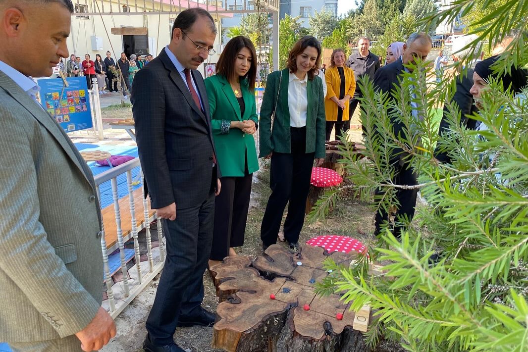 Kadirli’de Açık Hava Sınıfı Projesi Başladı (7)