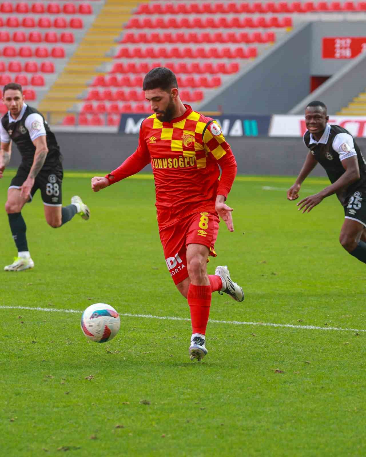 Göztepe, Hazırlık Maçında Manisa Fk’ya Mağlup Oldu