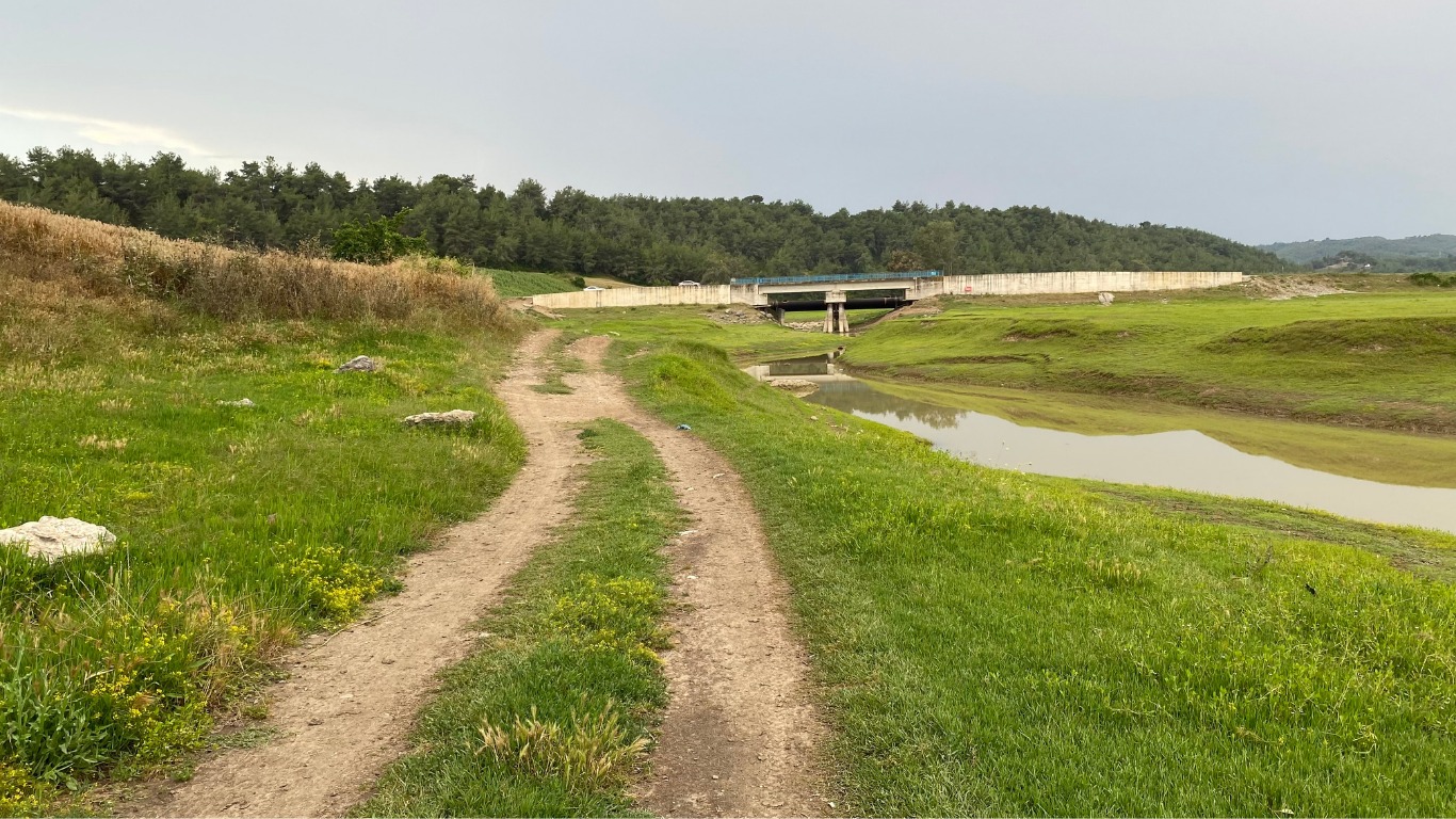 Karaisalı’da Doğanın Kalbinde Bir Kaçış Noktası Kırıklı Kamp Alanı (7)