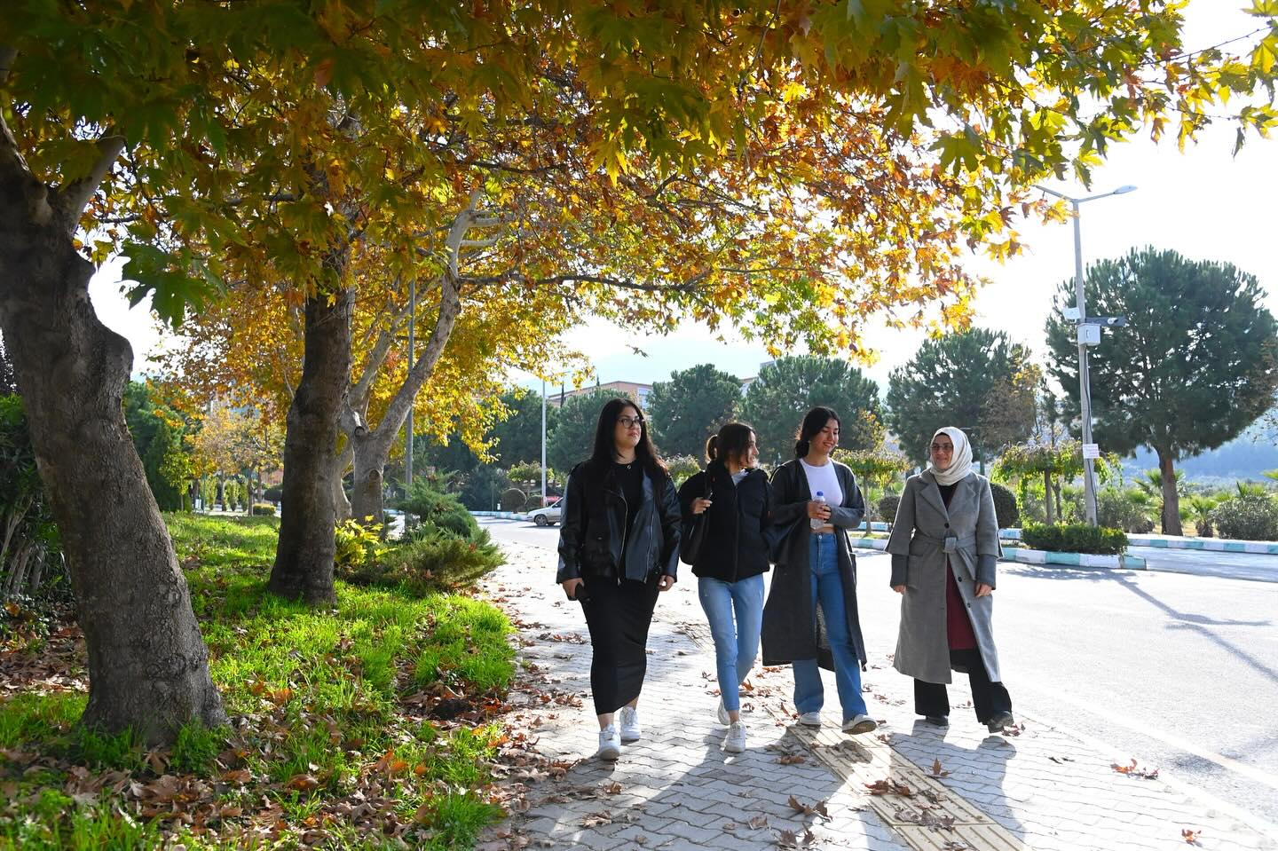 Osmaniye Korkut Ata Üniversitesi Kampüsünde Sonbahar Coşkusu (5)