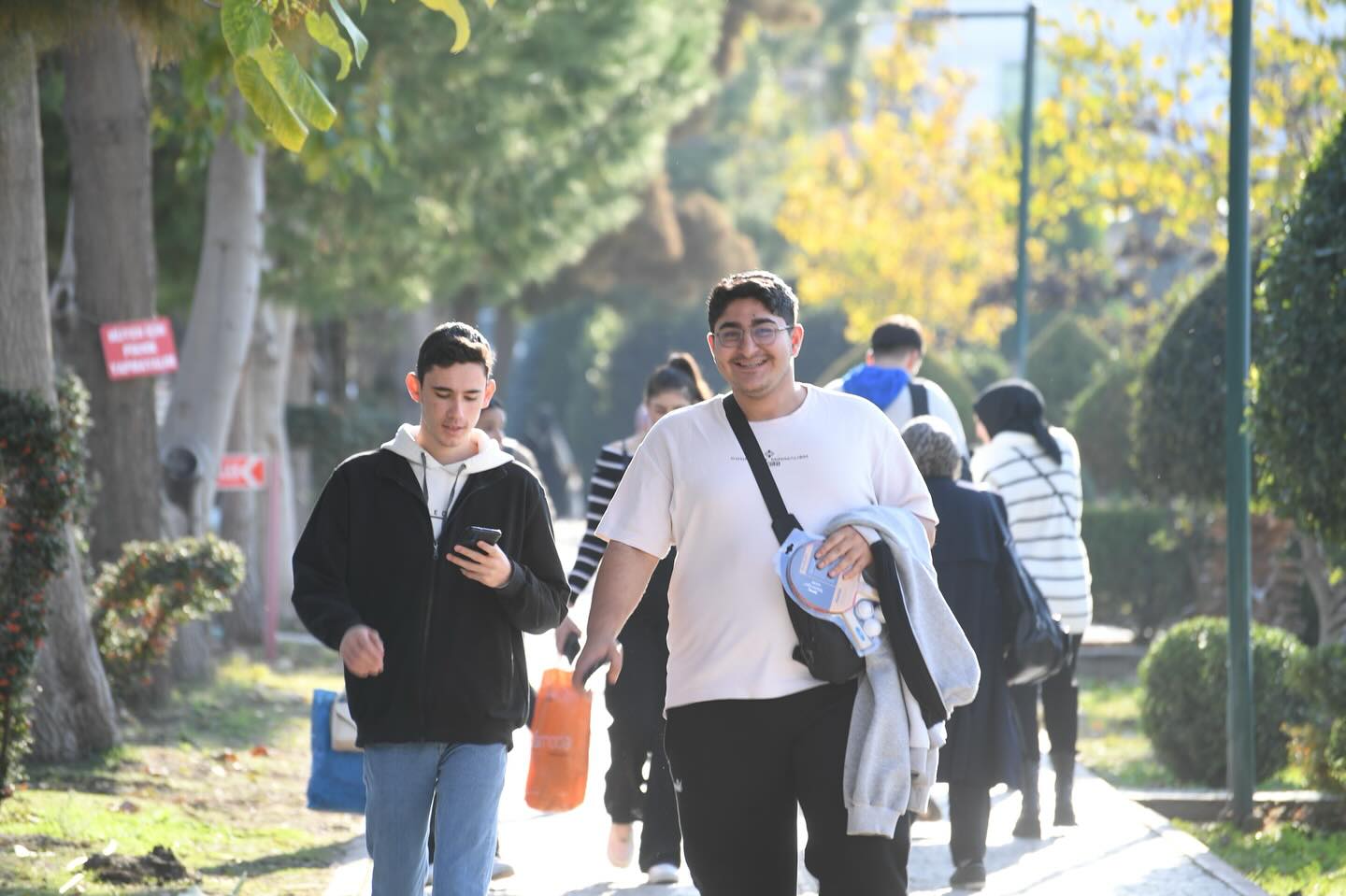 Osmaniye Korkut Ata Üniversitesi Kampüsünde Sonbahar Coşkusu (8)